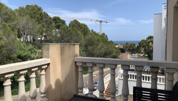 Casa en venta en Pino Alto cerca de Playa Cristal con piscina y licencia turística